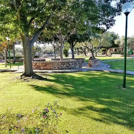 Da Francesco Villaggio Degli Ulivi Apartmán *